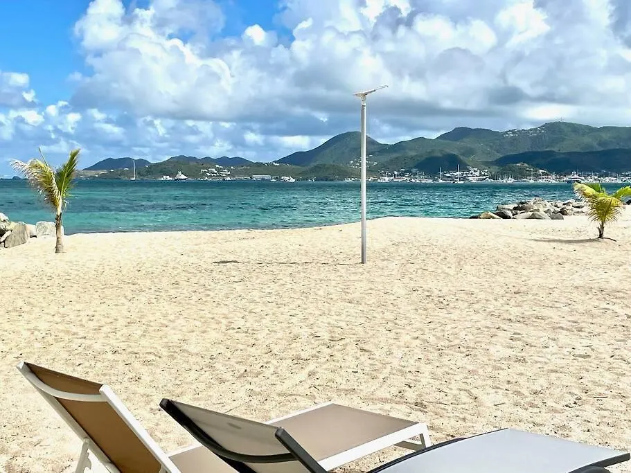 Villa Paradis Bleu Maison Sur La Plage, 2 Chambres, Piscines, Tennis Sandy Ground 0*,