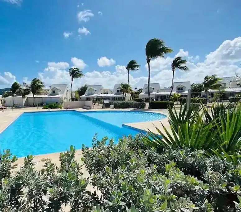 Villa Paradis Bleu Maison Sur La Plage, 2 Chambres, Piscines, Tennis Sandy Ground 0*,  Sint Maarten